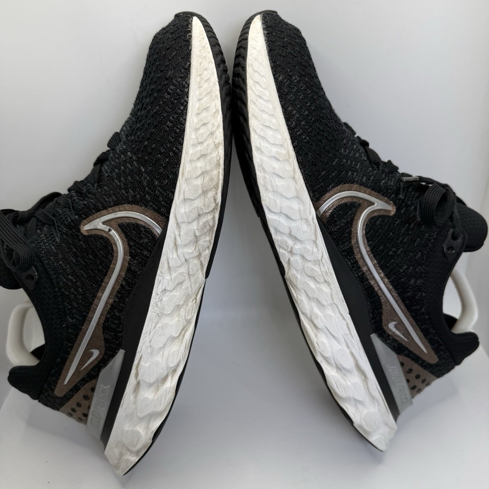 Nike React Infinity Run Flyknit 3 Womens Sz 9.5 Black Metallic Copper DD3024-009 - Picture 9 of 11